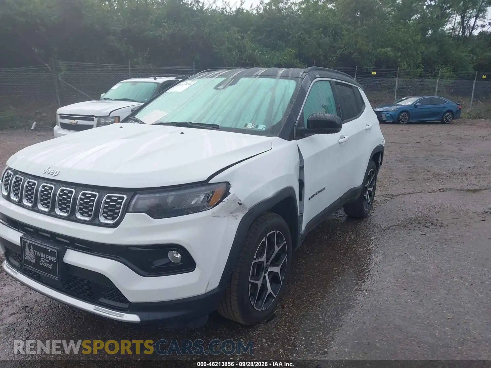 2 fotografías del automóvil dañado 3C4NJDCN0ST523932 JEEP COMPASS 2025