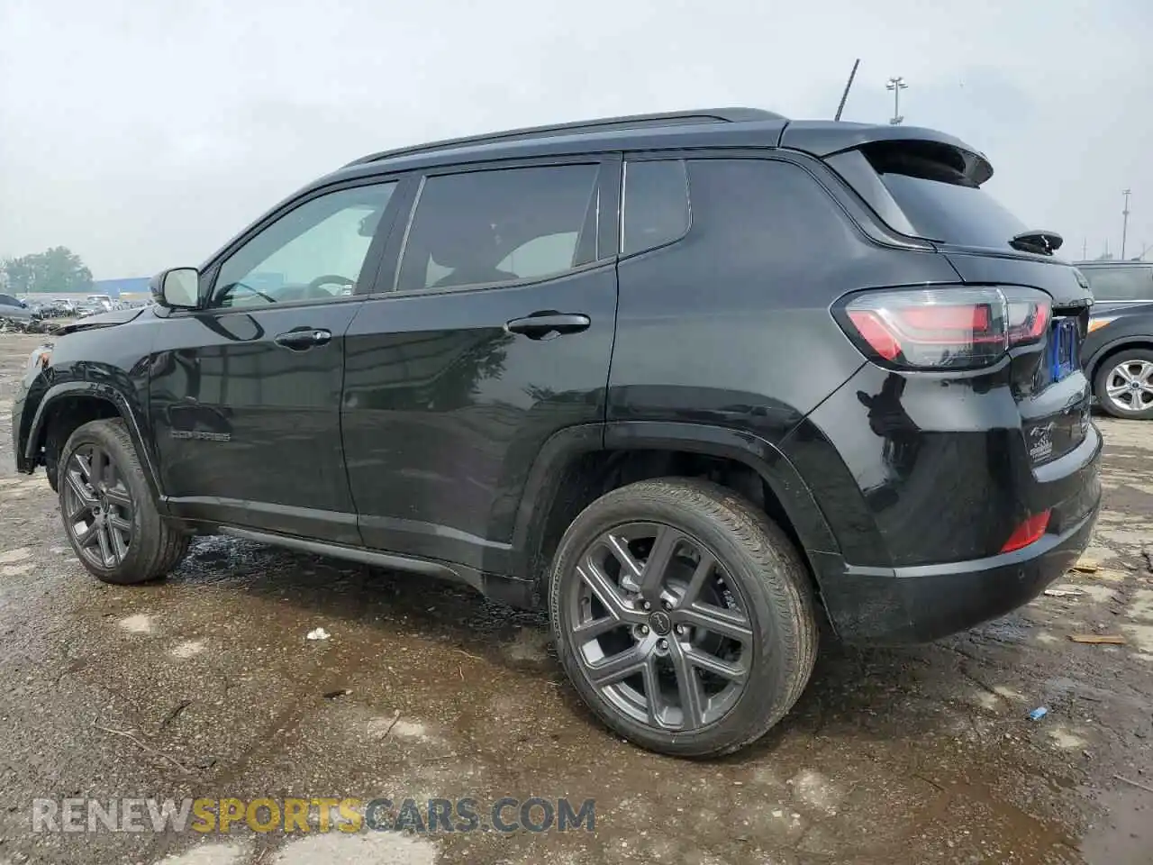2 Photograph of a damaged car 3C4NJDCN0ST540892 JEEP COMPASS 2025