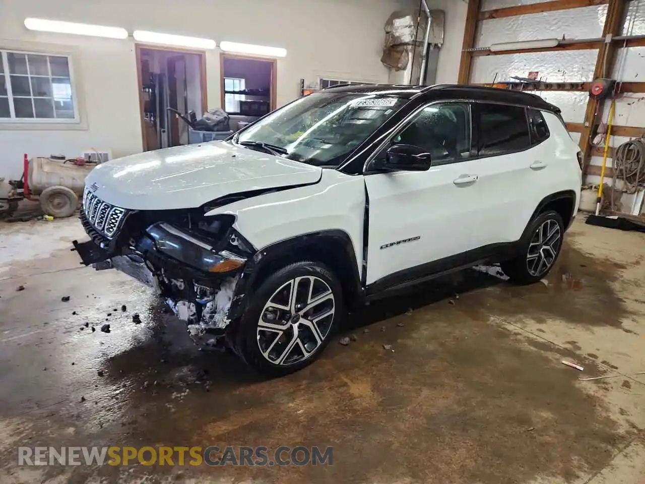 1 Photograph of a damaged car 3C4NJDCN0ST604302 JEEP COMPASS 2025