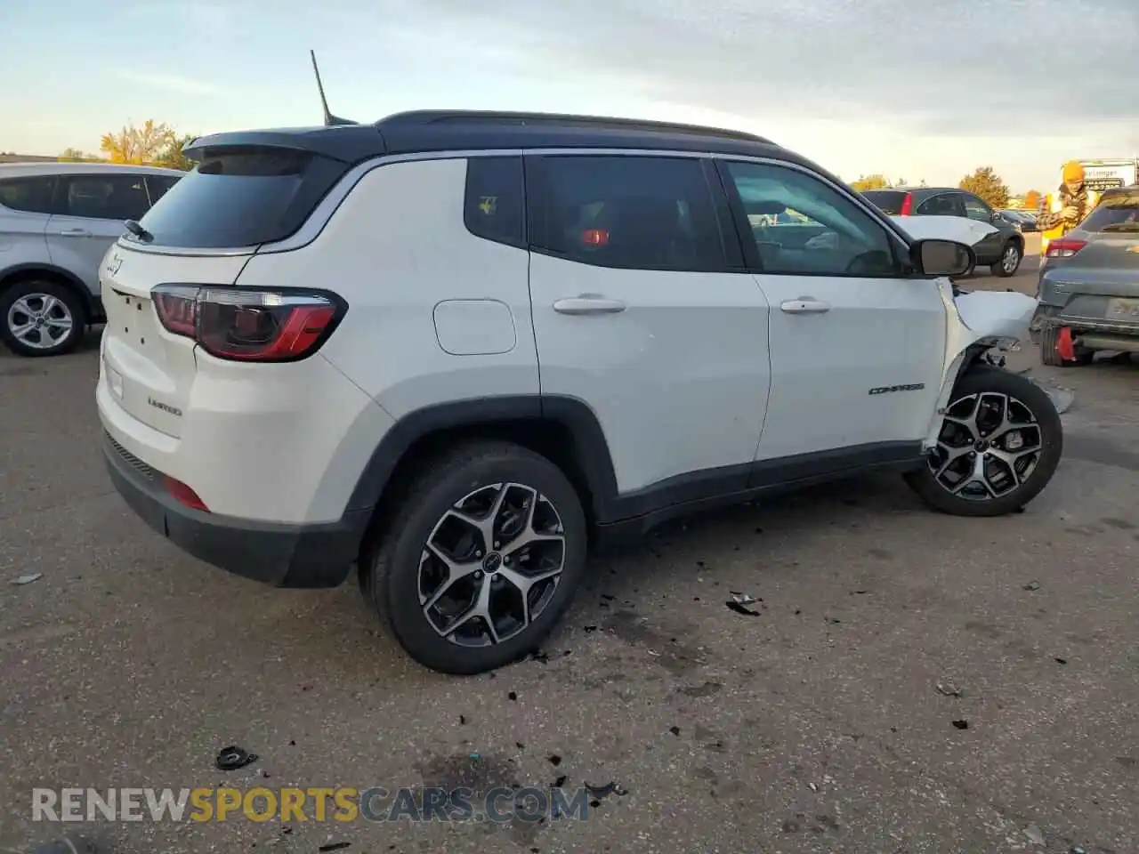 3 Photograph of a damaged car 3C4NJDCN1ST542084 JEEP COMPASS 2025