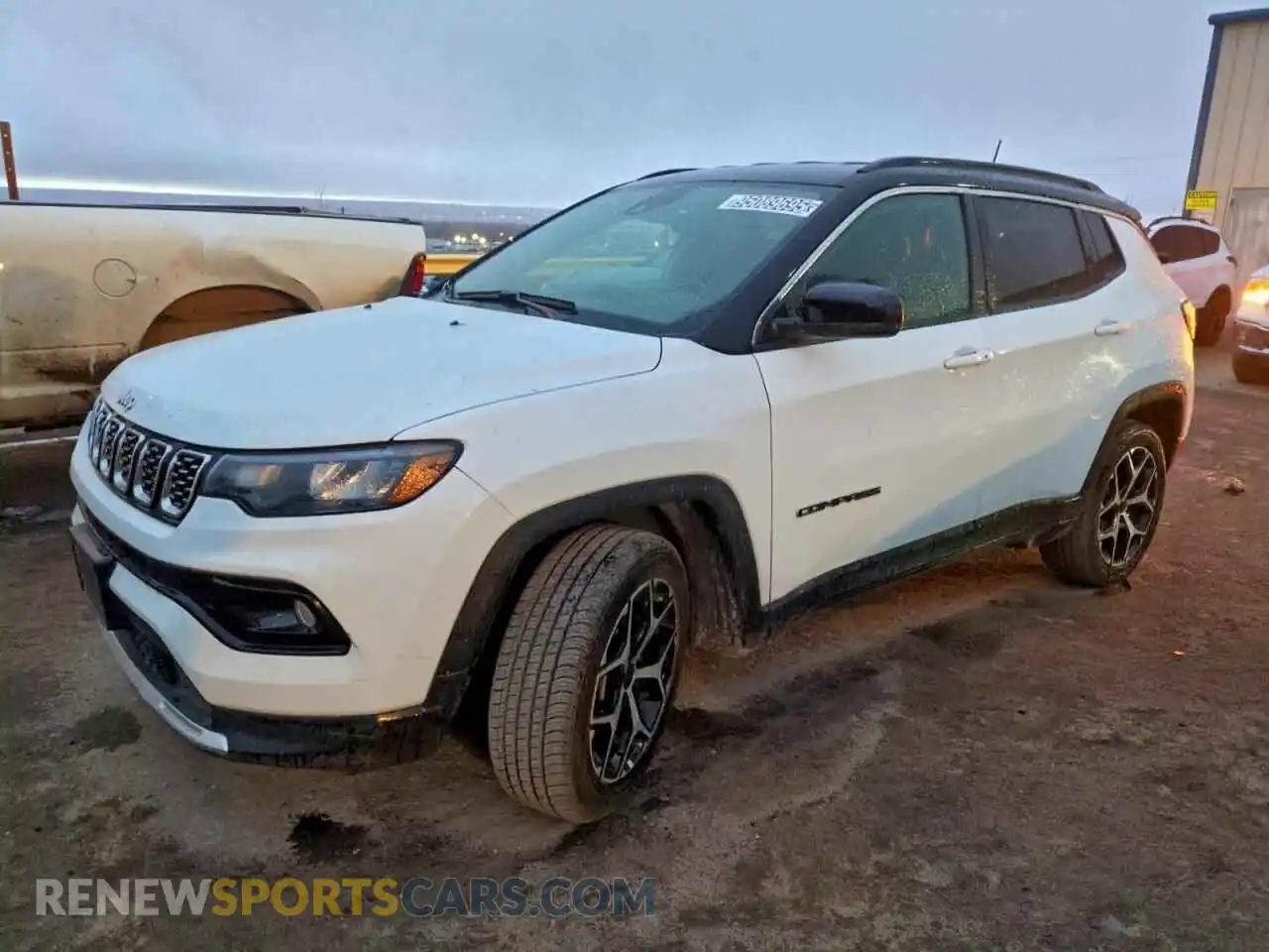 1 Photograph of a damaged car 3C4NJDCN2ST512169 JEEP COMPASS 2025