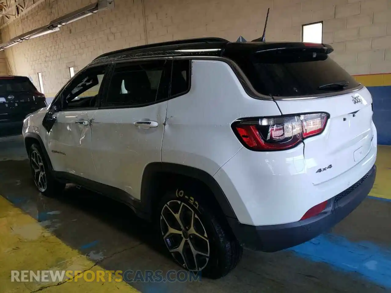 2 Photograph of a damaged car 3C4NJDCN2ST565549 JEEP COMPASS 2025
