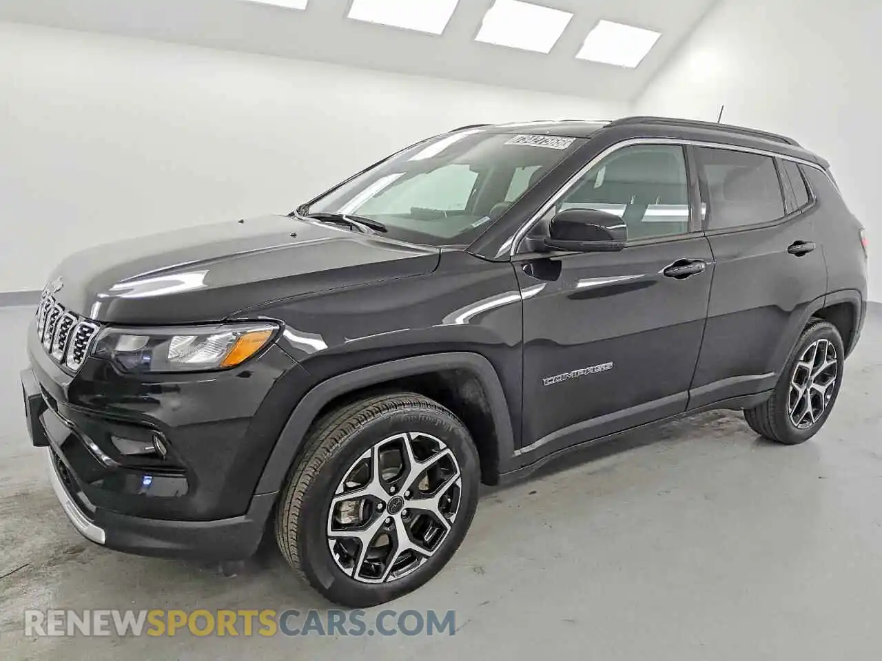 1 Photograph of a damaged car 3C4NJDCN2ST578642 JEEP COMPASS 2025