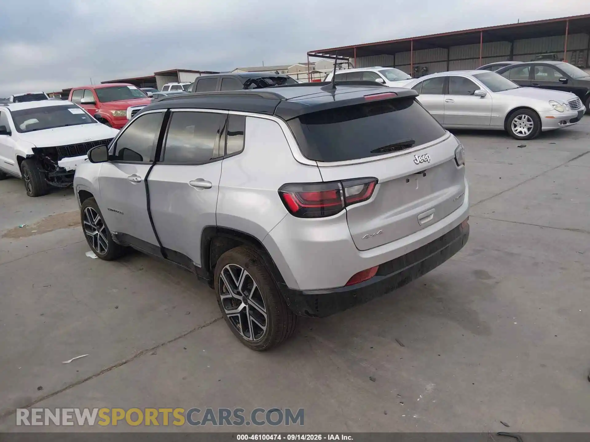 3 Photograph of a damaged car 3C4NJDCN2ST601238 JEEP COMPASS 2025