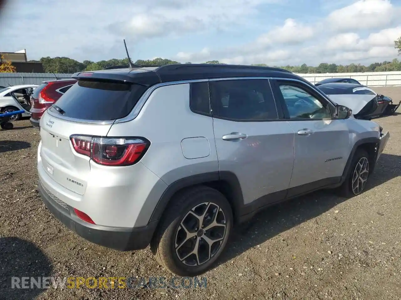 3 Photograph of a damaged car 3C4NJDCN2ST613812 JEEP COMPASS 2025