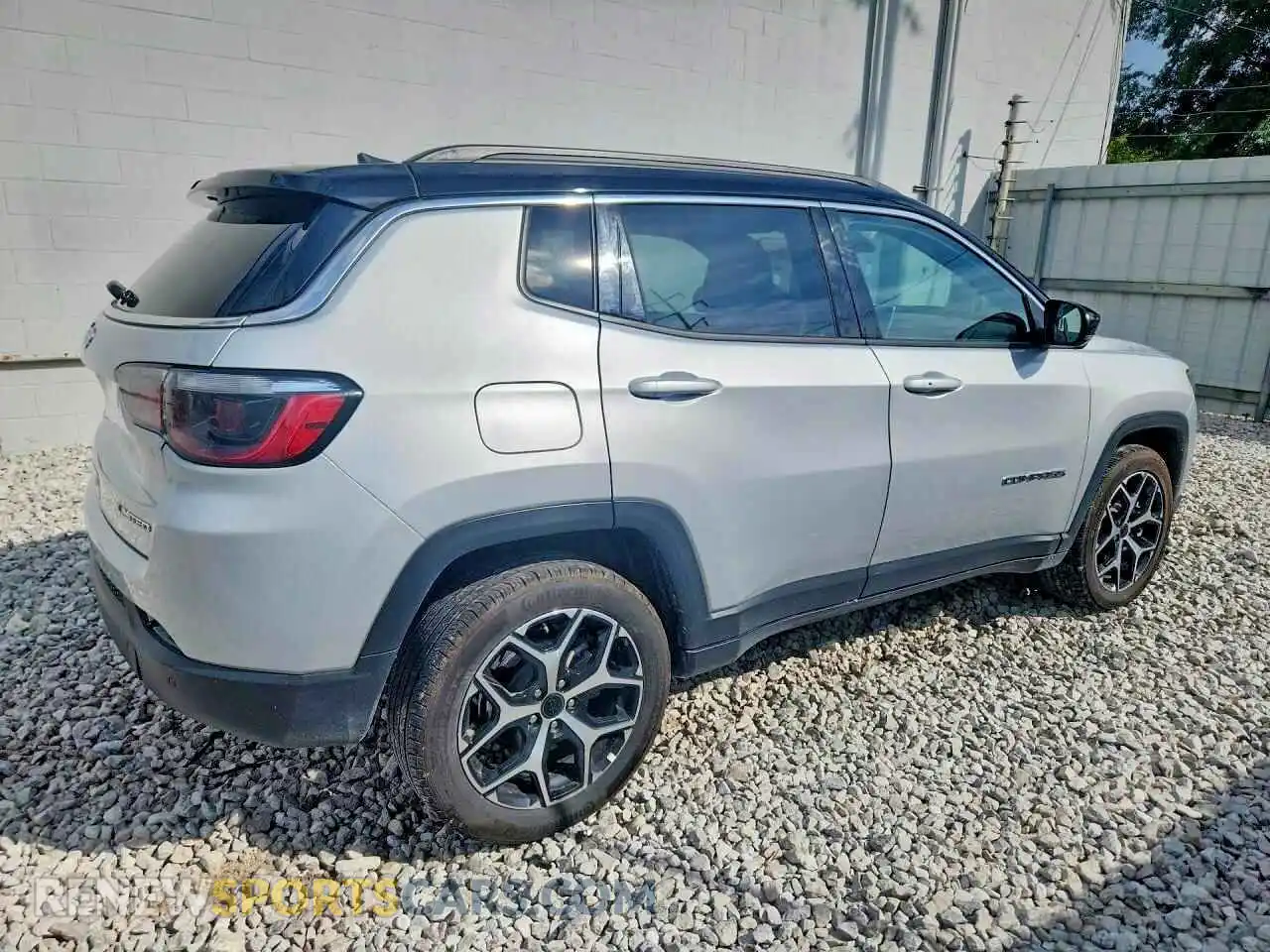 3 Photograph of a damaged car 3C4NJDCN2ST623403 JEEP COMPASS 2025