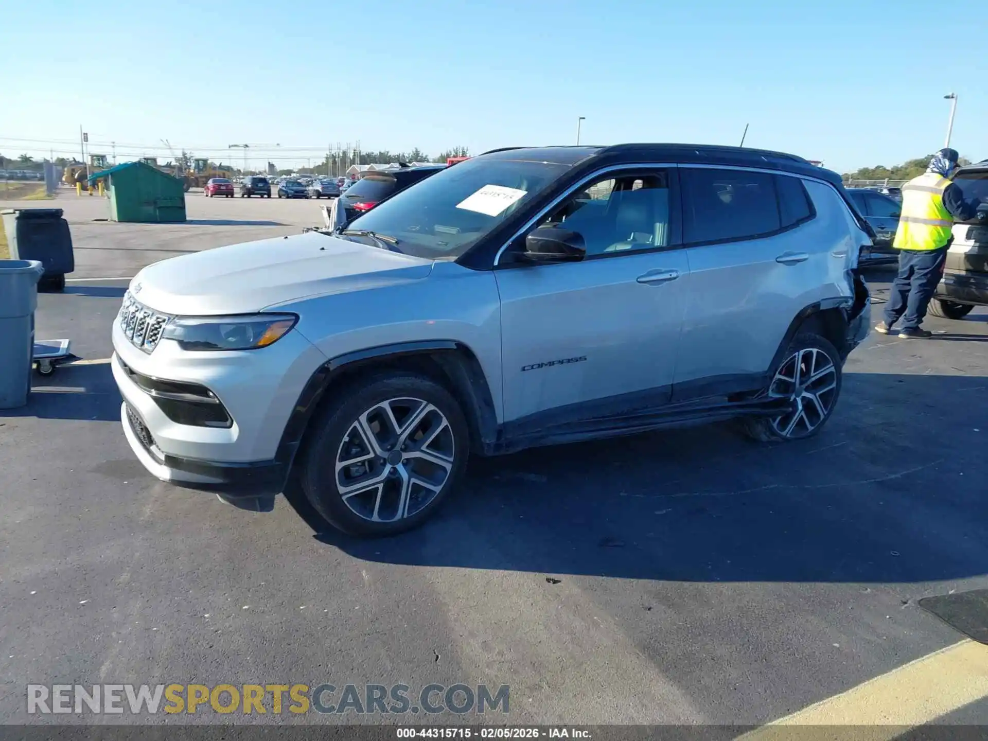 2 Photograph of a damaged car 3C4NJDCN3ST500970 JEEP COMPASS 2025
