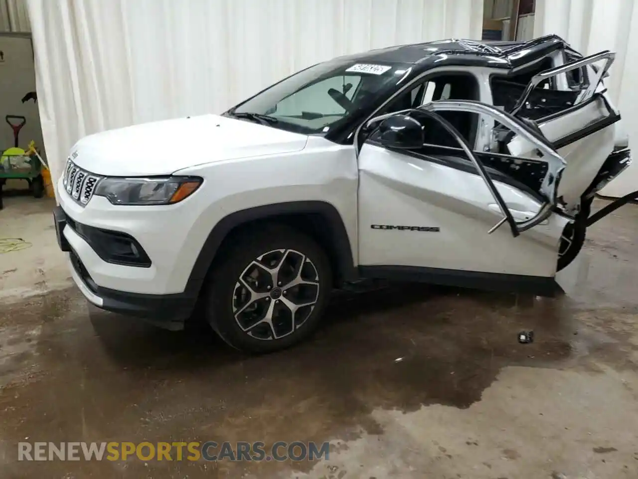 1 Photograph of a damaged car 3C4NJDCN3ST509992 JEEP COMPASS 2025