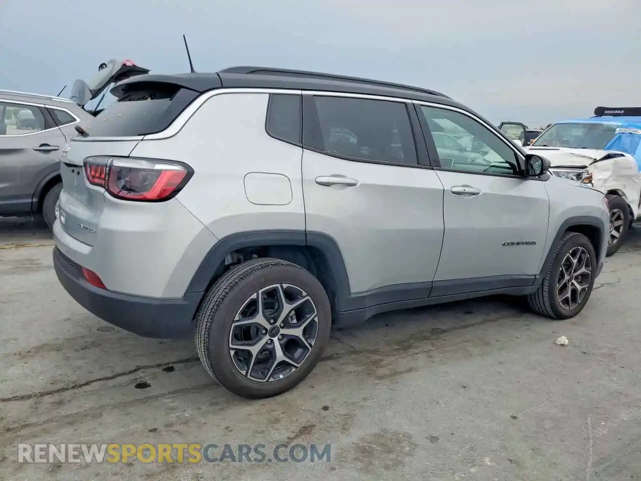 3 Фотография поврежденного автомобиля 3C4NJDCN3ST560859 JEEP COMPASS 2025