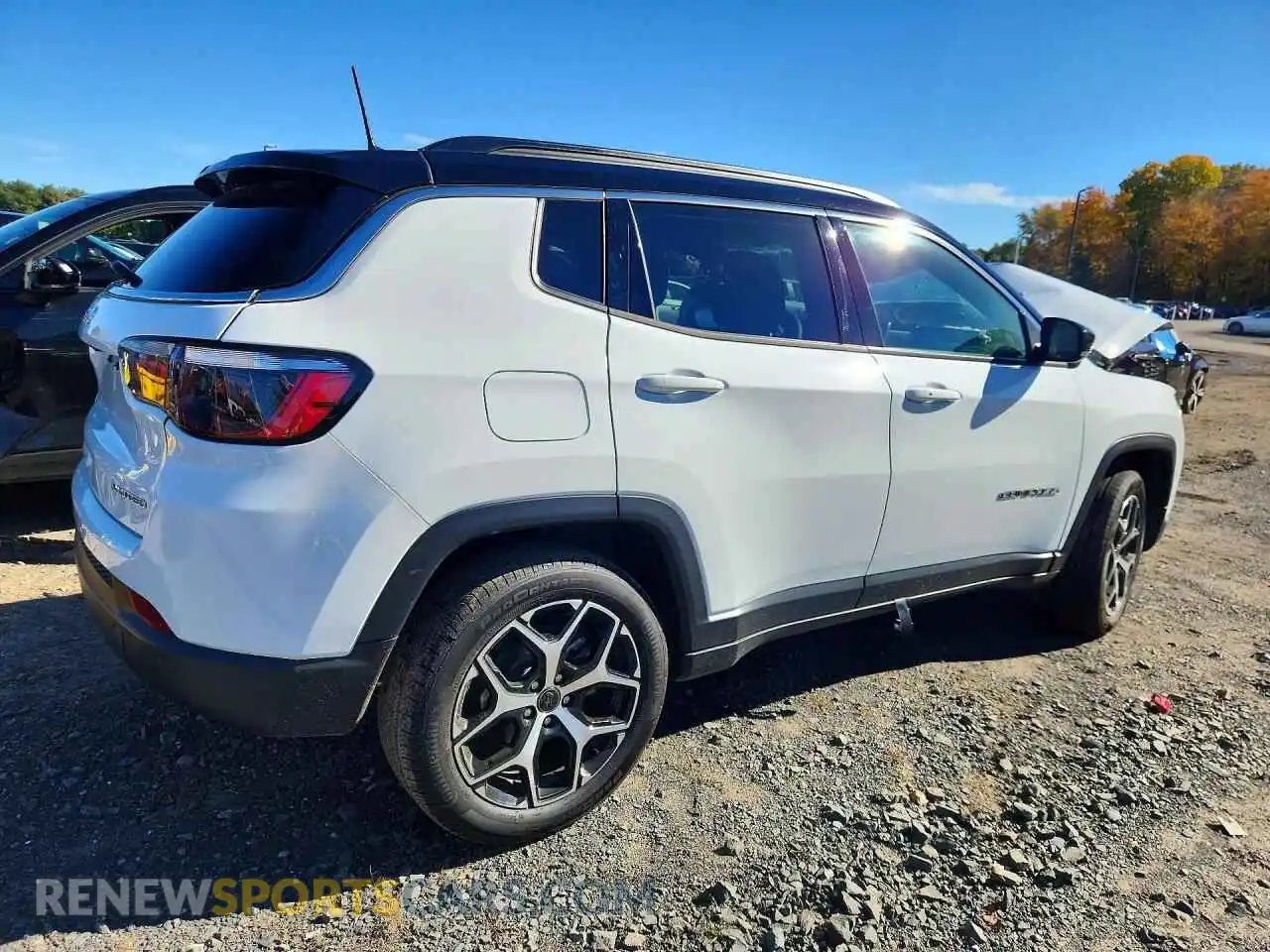 3 Фотография поврежденного автомобиля 3C4NJDCN3ST621577 JEEP COMPASS 2025