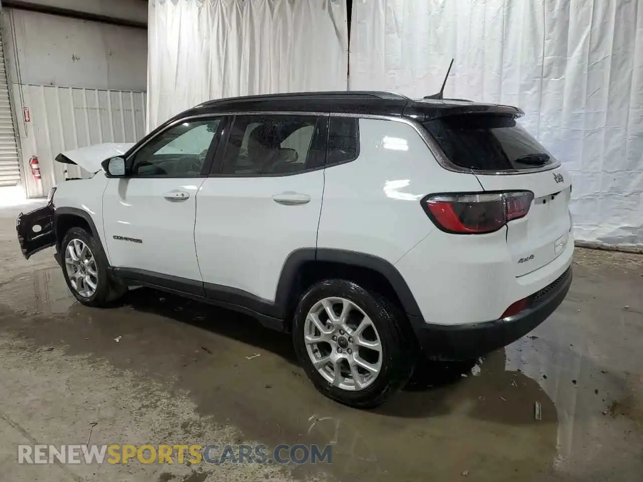 2 Photograph of a damaged car 3C4NJDCN4ST513338 JEEP COMPASS 2025