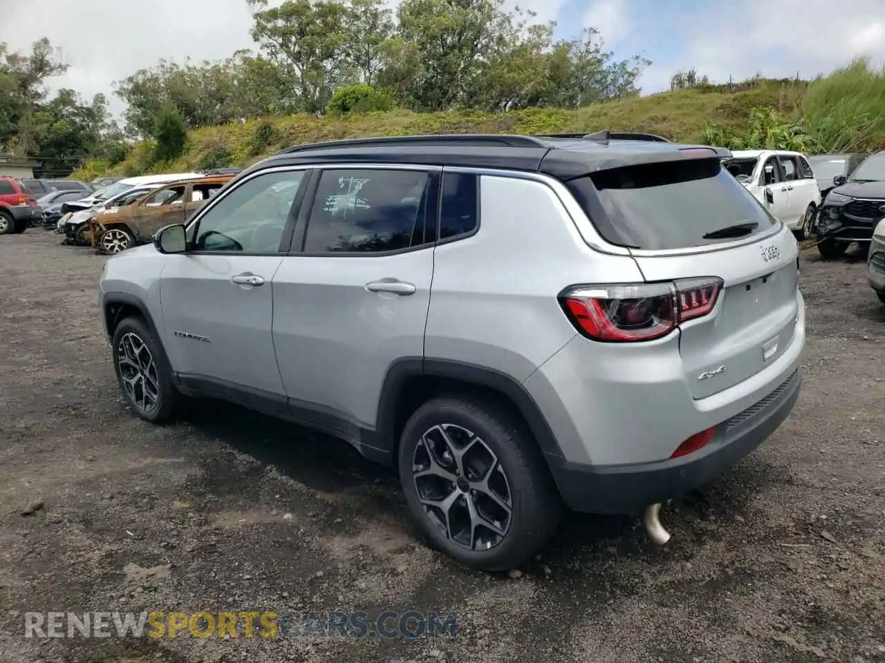 2 Photograph of a damaged car 3C4NJDCN5ST525403 JEEP COMPASS 2025