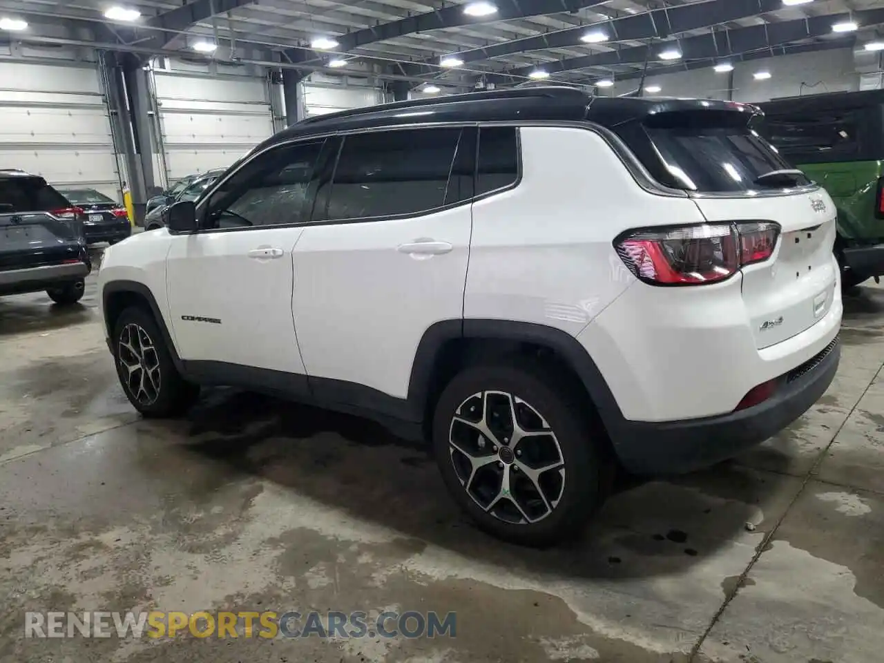 2 Photograph of a damaged car 3C4NJDCN5ST555033 JEEP COMPASS 2025