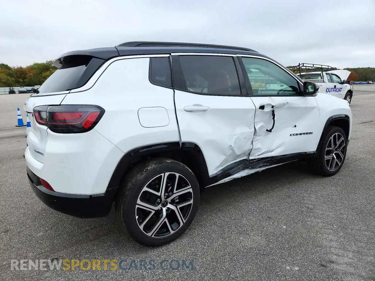 3 Photograph of a damaged car 3C4NJDCN5ST601427 JEEP COMPASS 2025