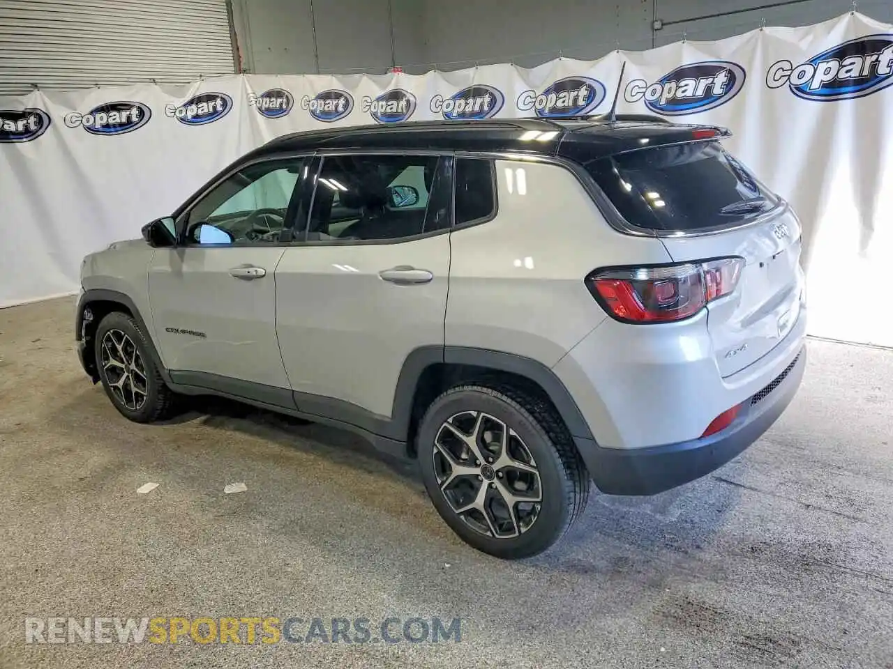 2 Photograph of a damaged car 3C4NJDCN6ST525829 JEEP COMPASS 2025