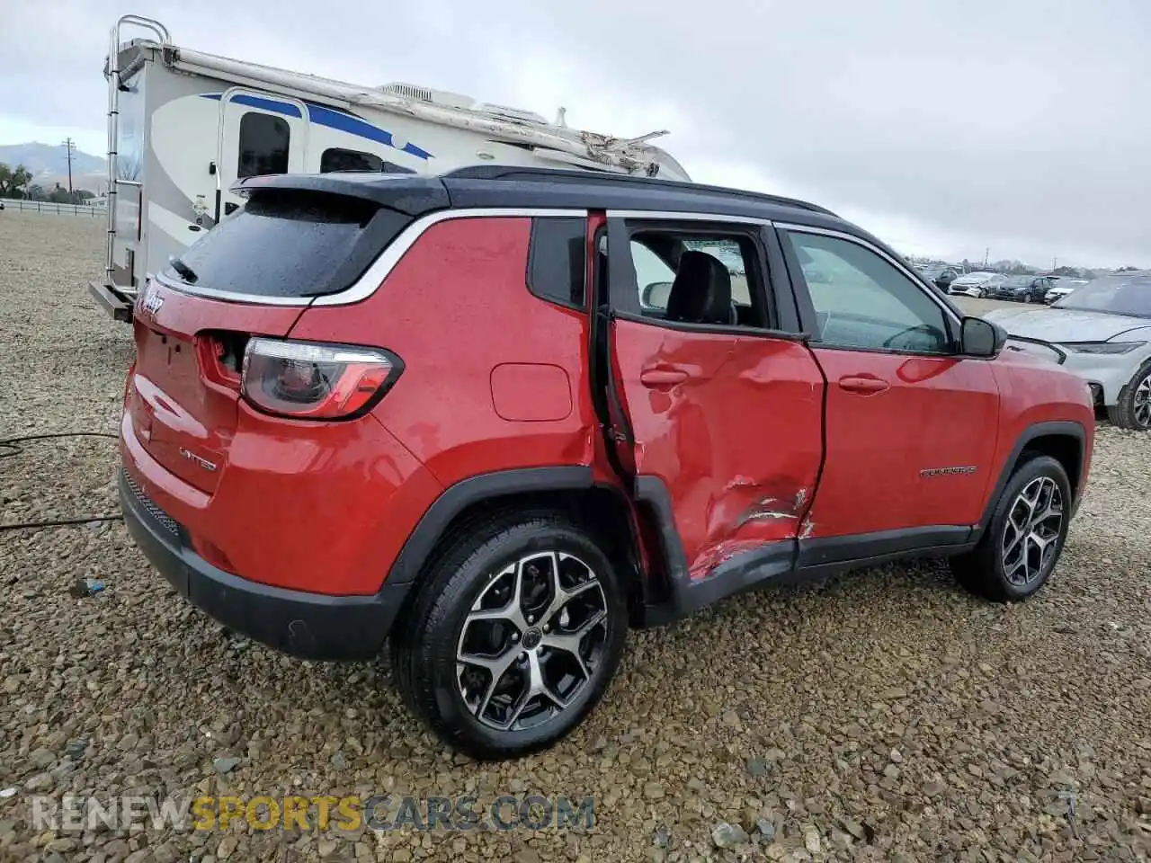 3 Photograph of a damaged car 3C4NJDCN6ST550388 JEEP COMPASS 2025