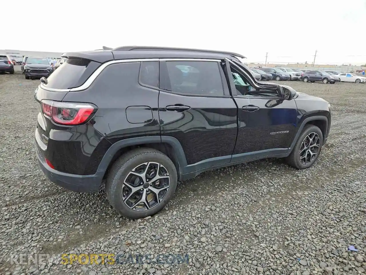 3 Photograph of a damaged car 3C4NJDCN6ST578370 JEEP COMPASS 2025