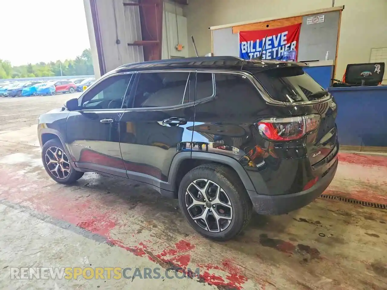2 fotografías del automóvil dañado 3C4NJDCN6ST585724 JEEP COMPASS 2025