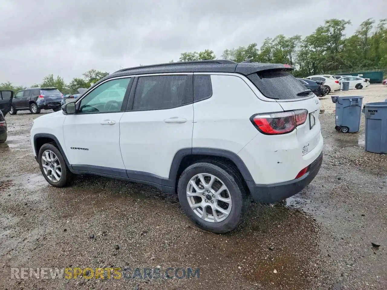 2 fotografías del automóvil dañado 3C4NJDCN7ST512880 JEEP COMPASS 2025