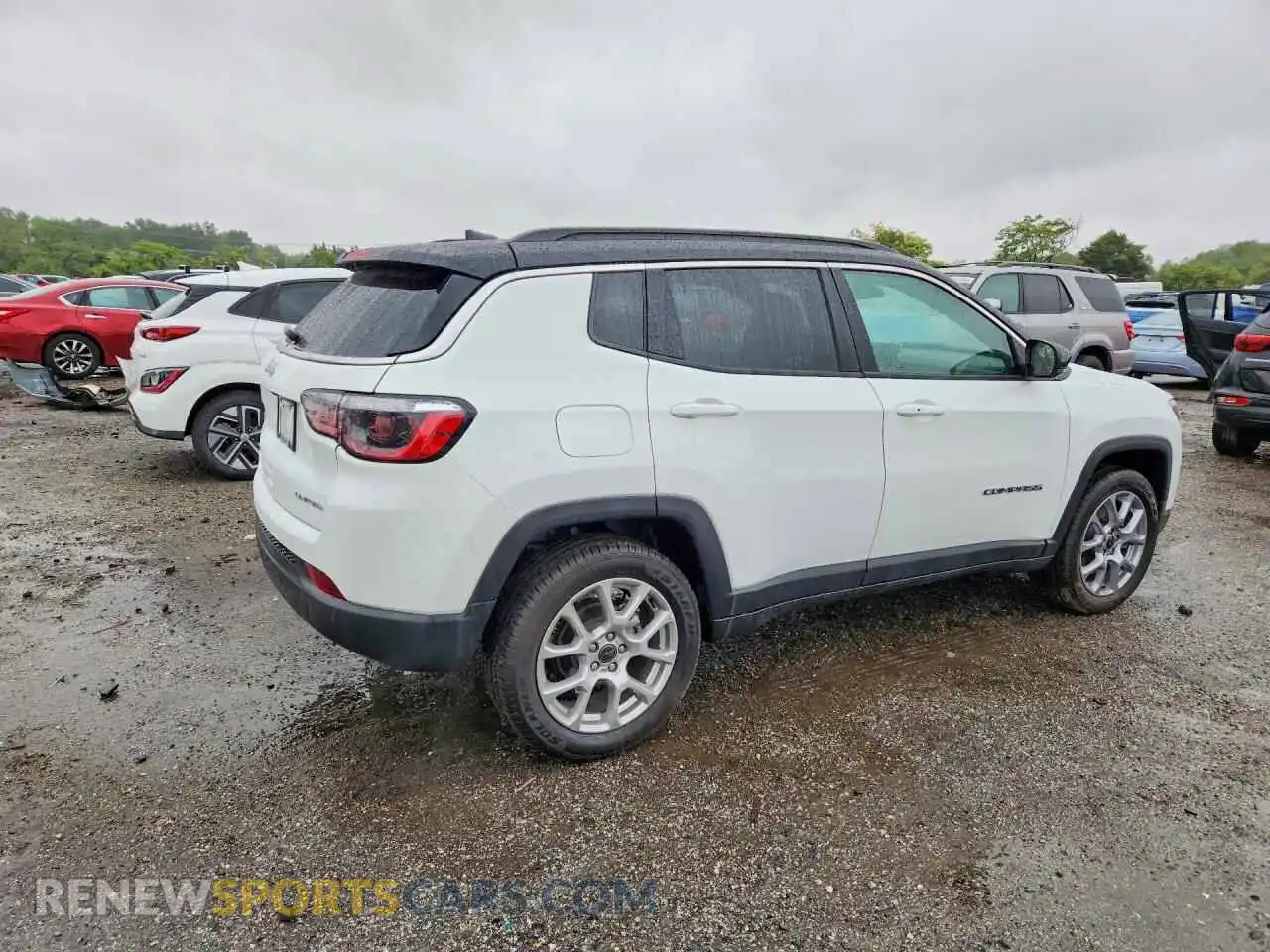 3 fotografías del automóvil dañado 3C4NJDCN7ST512880 JEEP COMPASS 2025
