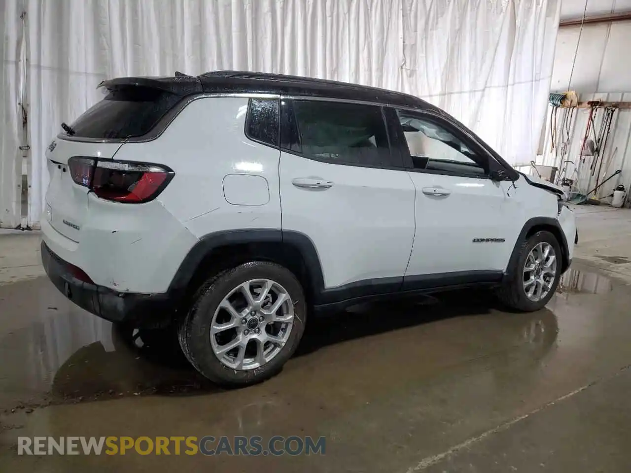 3 Photograph of a damaged car 3C4NJDCN7ST513544 JEEP COMPASS 2025
