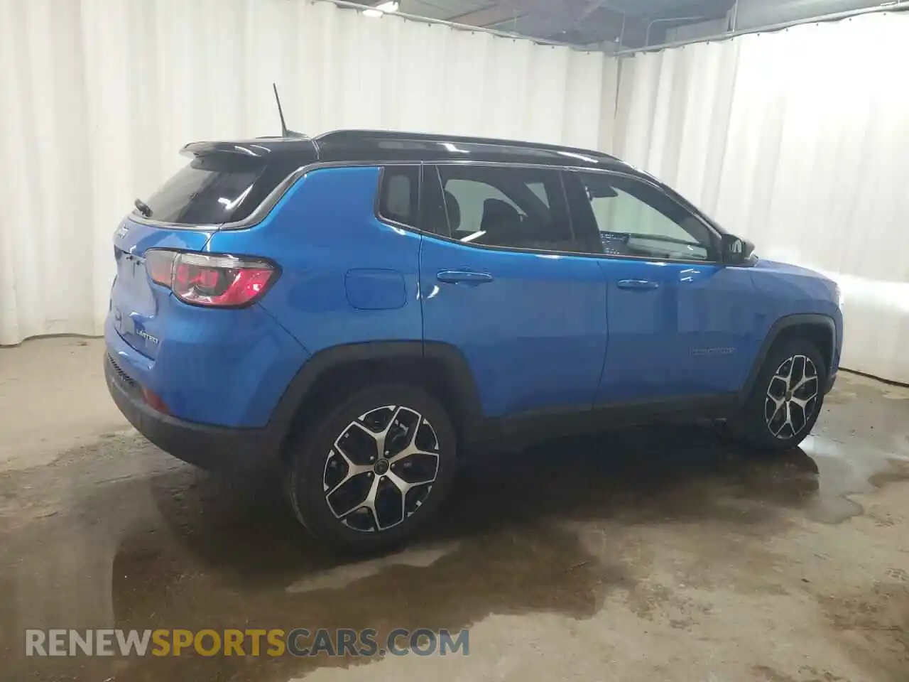 3 Photograph of a damaged car 3C4NJDCN7ST522521 JEEP COMPASS 2025