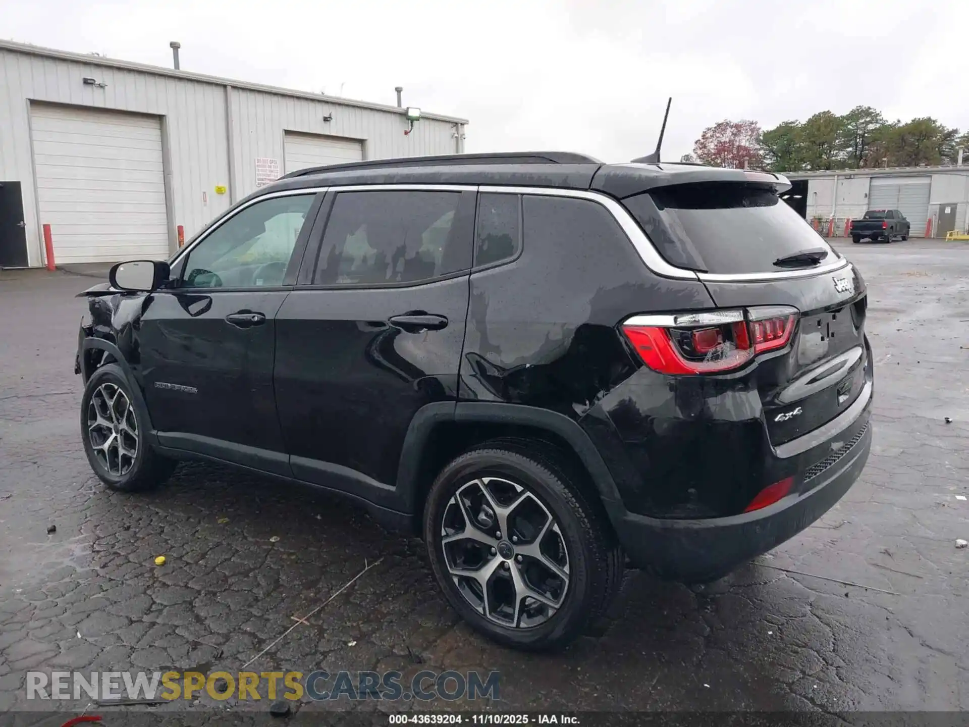 3 Photograph of a damaged car 3C4NJDCN8ST502293 JEEP COMPASS 2025
