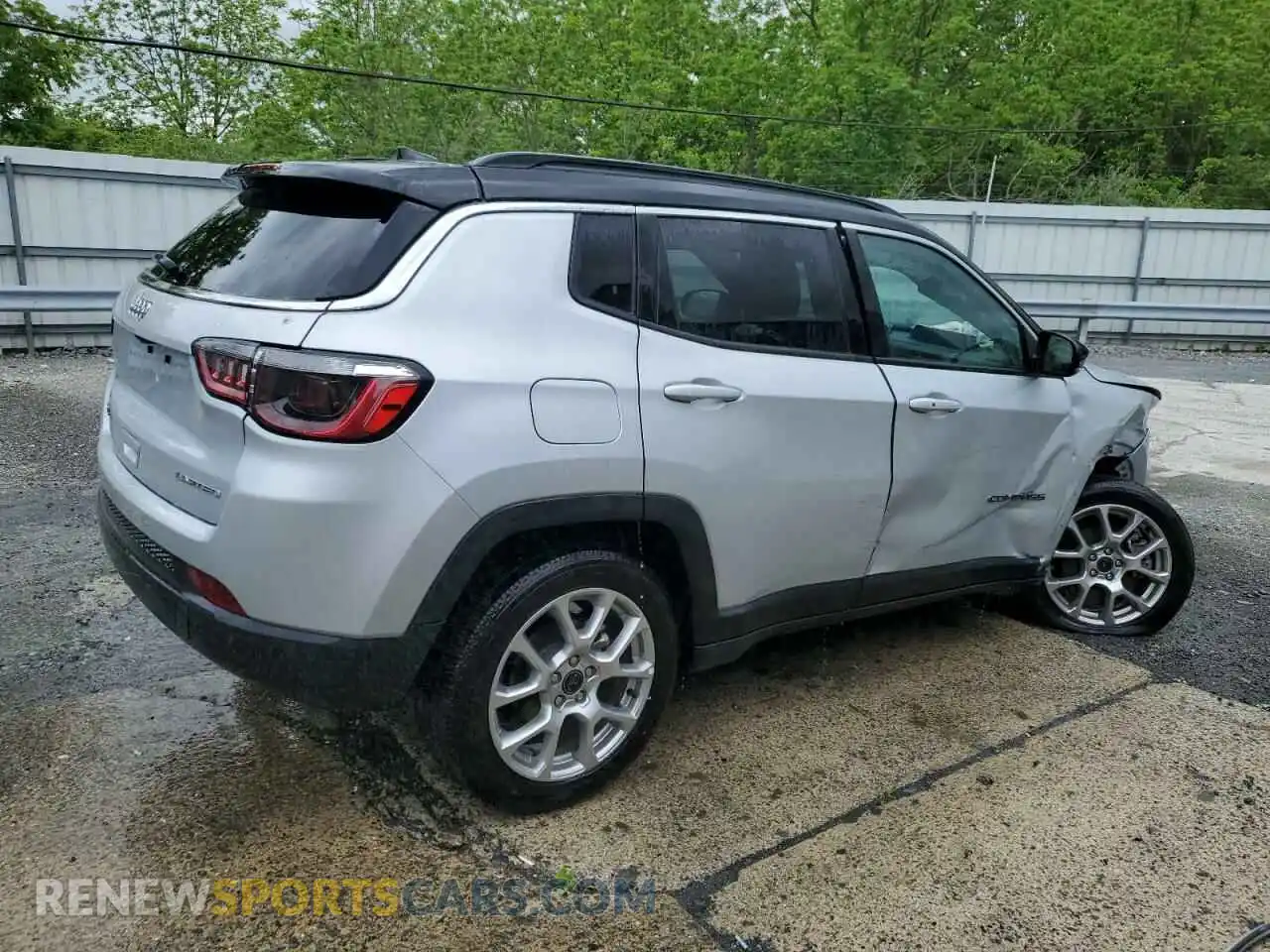3 Photograph of a damaged car 3C4NJDCN8ST508143 JEEP COMPASS 2025