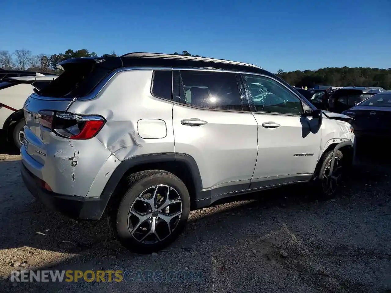 3 Photograph of a damaged car 3C4NJDCN8ST509017 JEEP COMPASS 2025