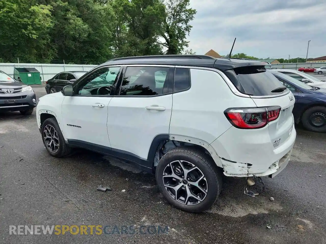 2 Photograph of a damaged car 3C4NJDCN8ST523922 JEEP COMPASS 2025
