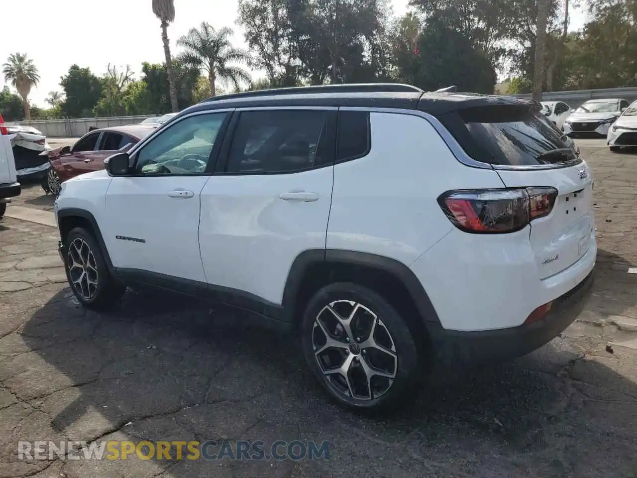 2 Photograph of a damaged car 3C4NJDCN8ST526061 JEEP COMPASS 2025
