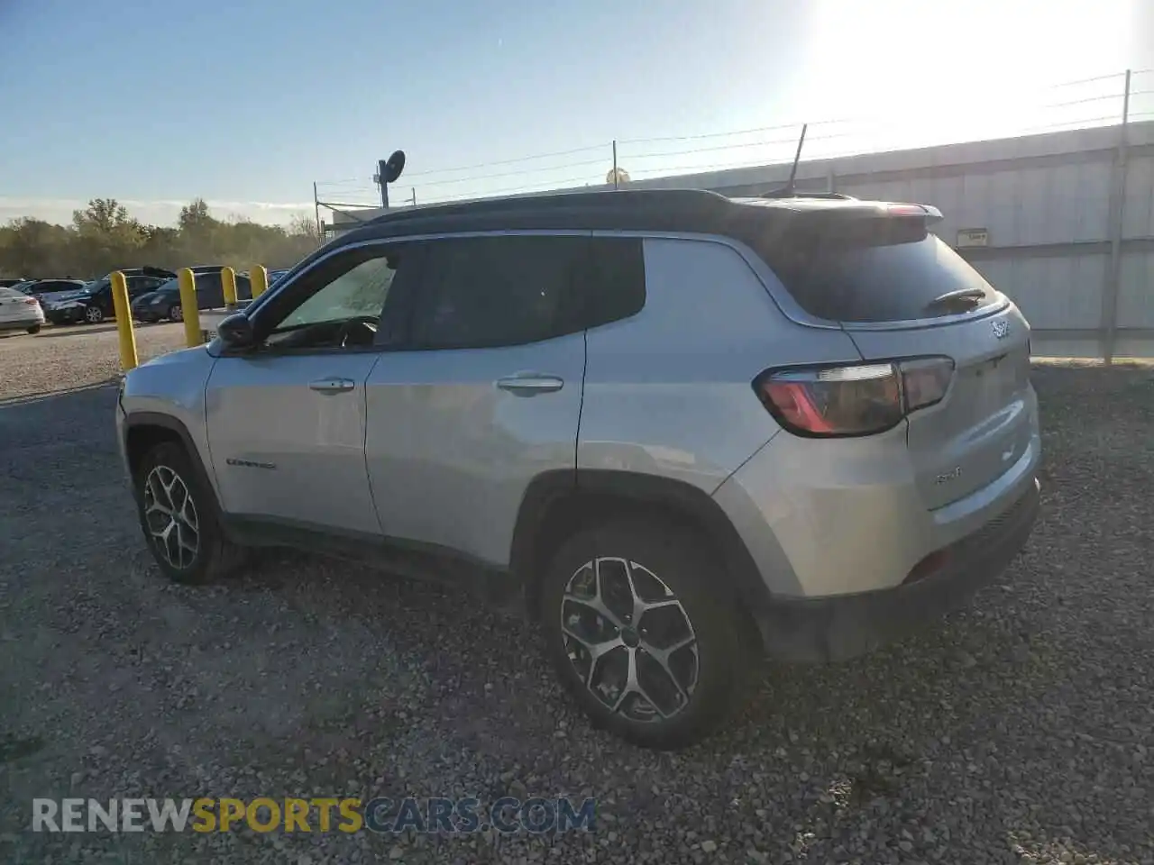 2 Photograph of a damaged car 3C4NJDCN8ST615242 JEEP COMPASS 2025