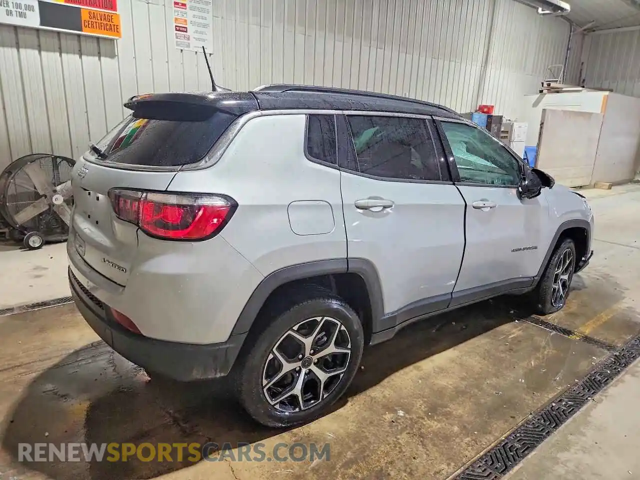 3 Photograph of a damaged car 3C4NJDCN9ST505882 JEEP COMPASS 2025