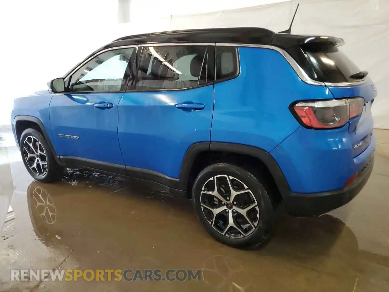 2 fotografías del automóvil dañado 3C4NJDCN9ST509799 JEEP COMPASS 2025