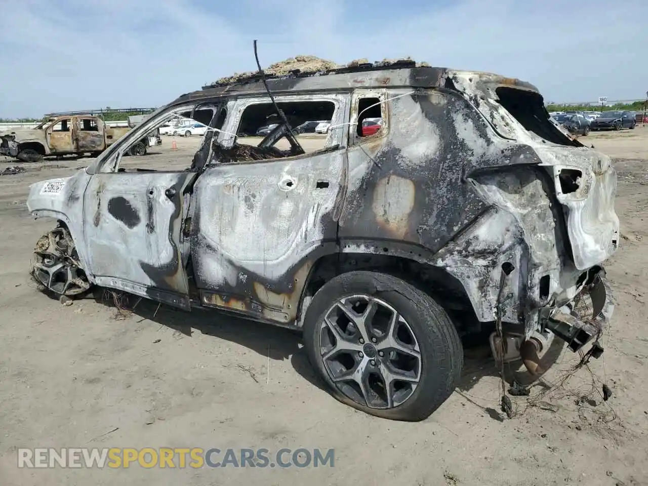 2 Photograph of a damaged car 3C4NJDCN9ST510807 JEEP COMPASS 2025