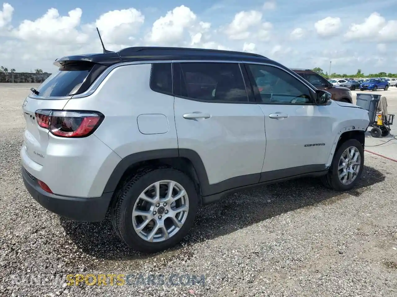3 Photograph of a damaged car 3C4NJDCN9ST512881 JEEP COMPASS 2025