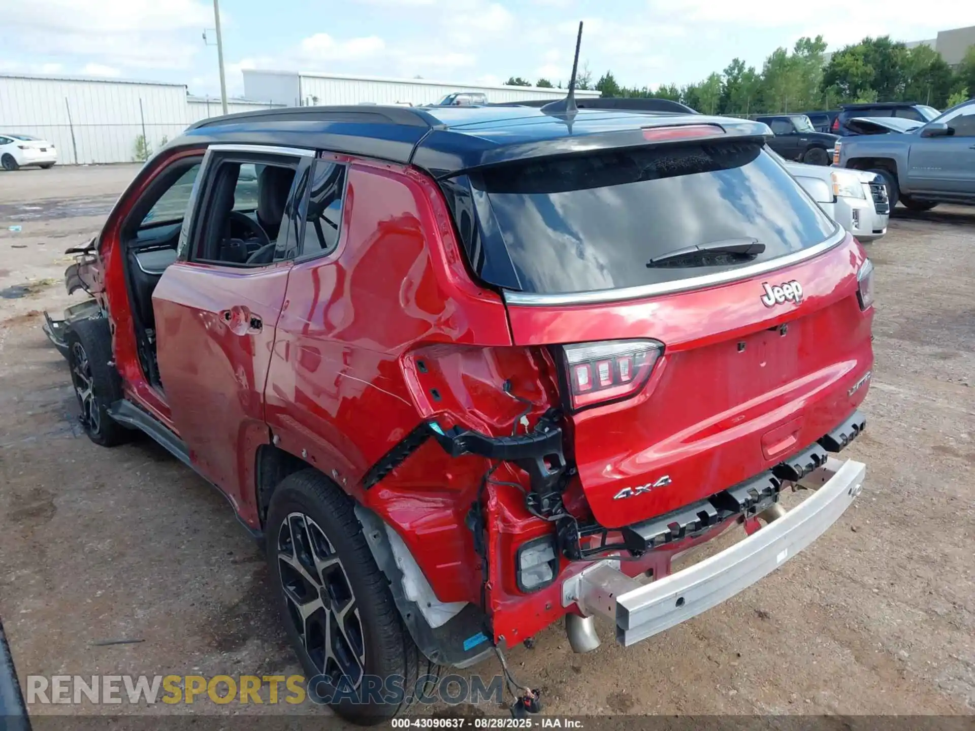 3 Photograph of a damaged car 3C4NJDCN9ST552927 JEEP COMPASS 2025