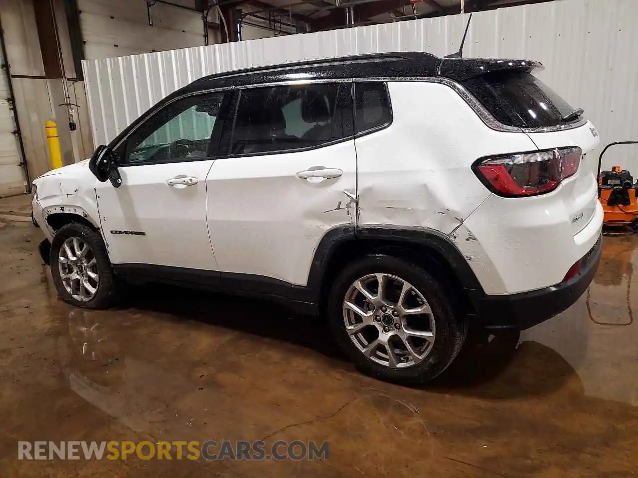 2 Фотография поврежденного автомобиля 3C4NJDCNXST504885 JEEP COMPASS 2025