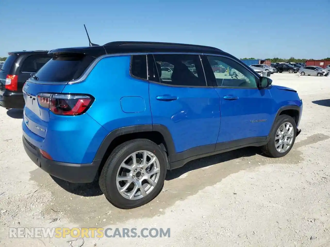 3 Photograph of a damaged car 3C4NJDCNXST512615 JEEP COMPASS 2025