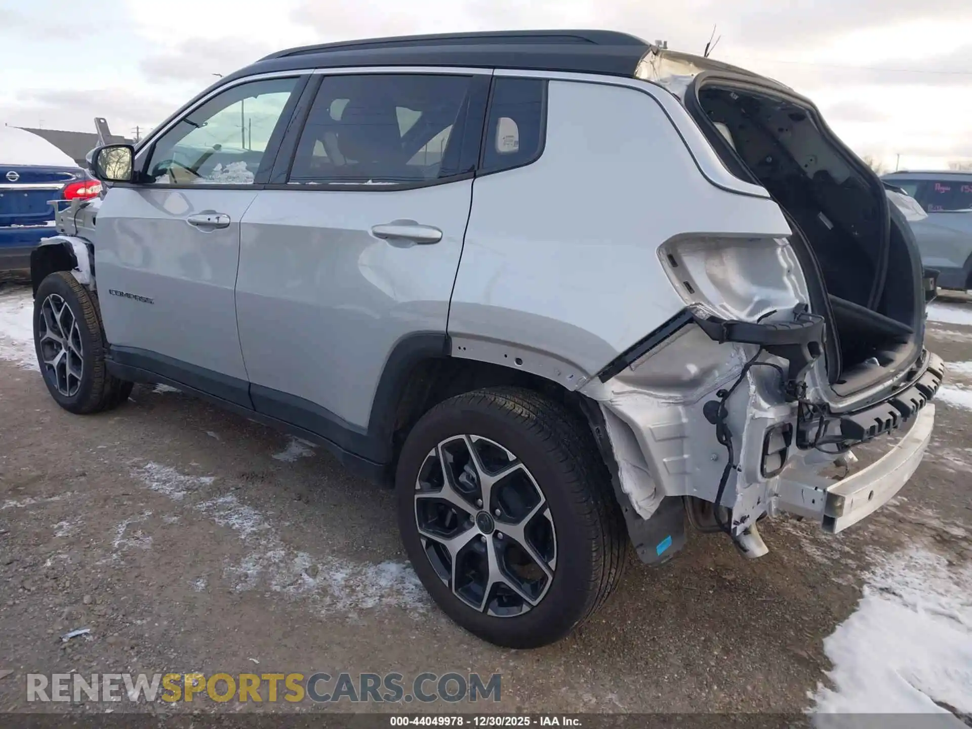 3 Photograph of a damaged car 3C4NJDCNXST571132 JEEP COMPASS 2025