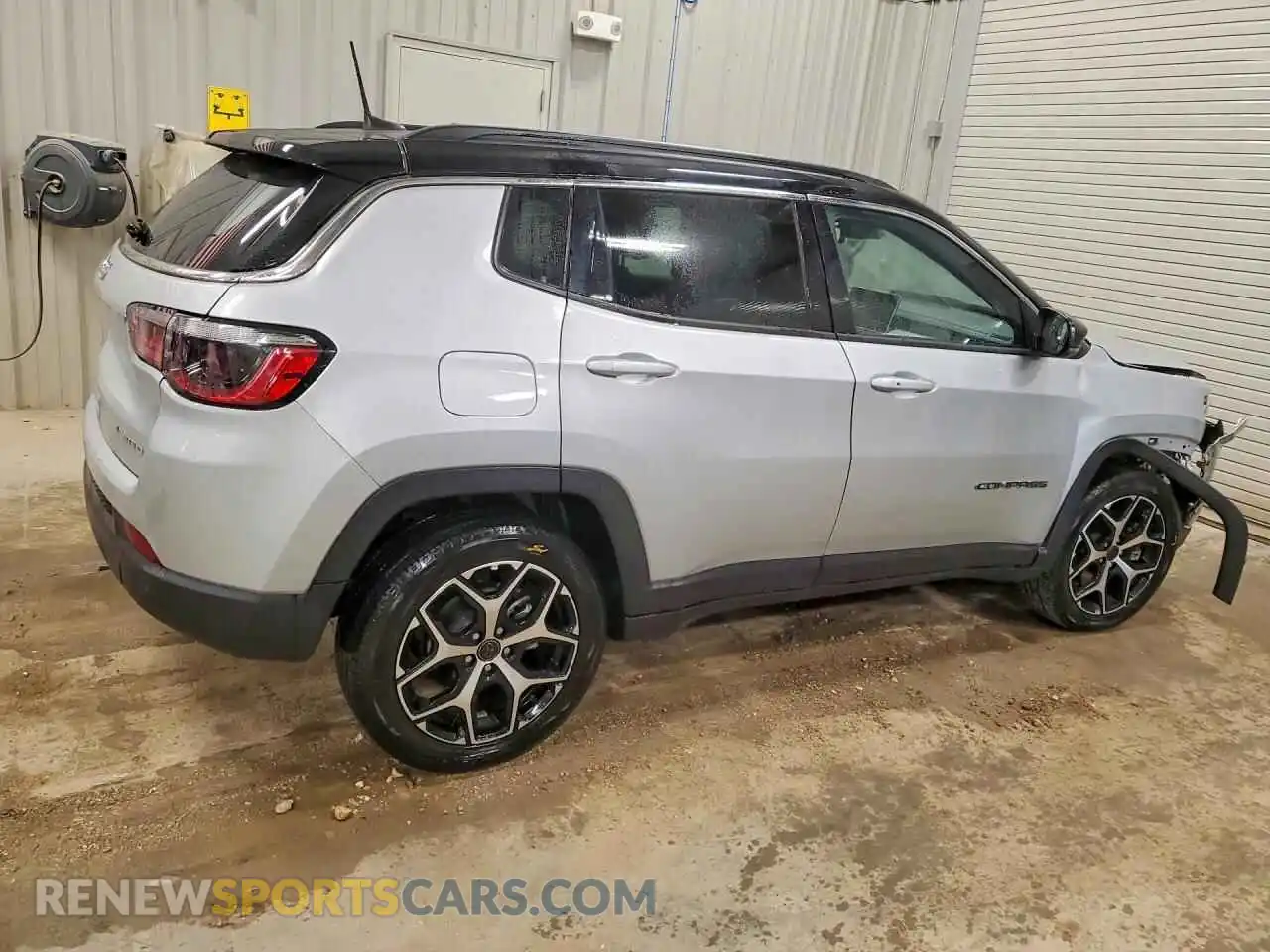 3 fotografías del automóvil dañado 3C4NJDCNXST584639 JEEP COMPASS 2025