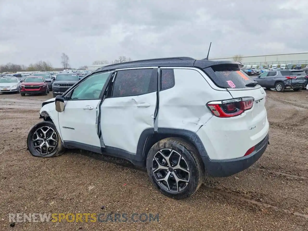 2 Фотография поврежденного автомобиля 3C4NJDCNXST587864 JEEP COMPASS 2025