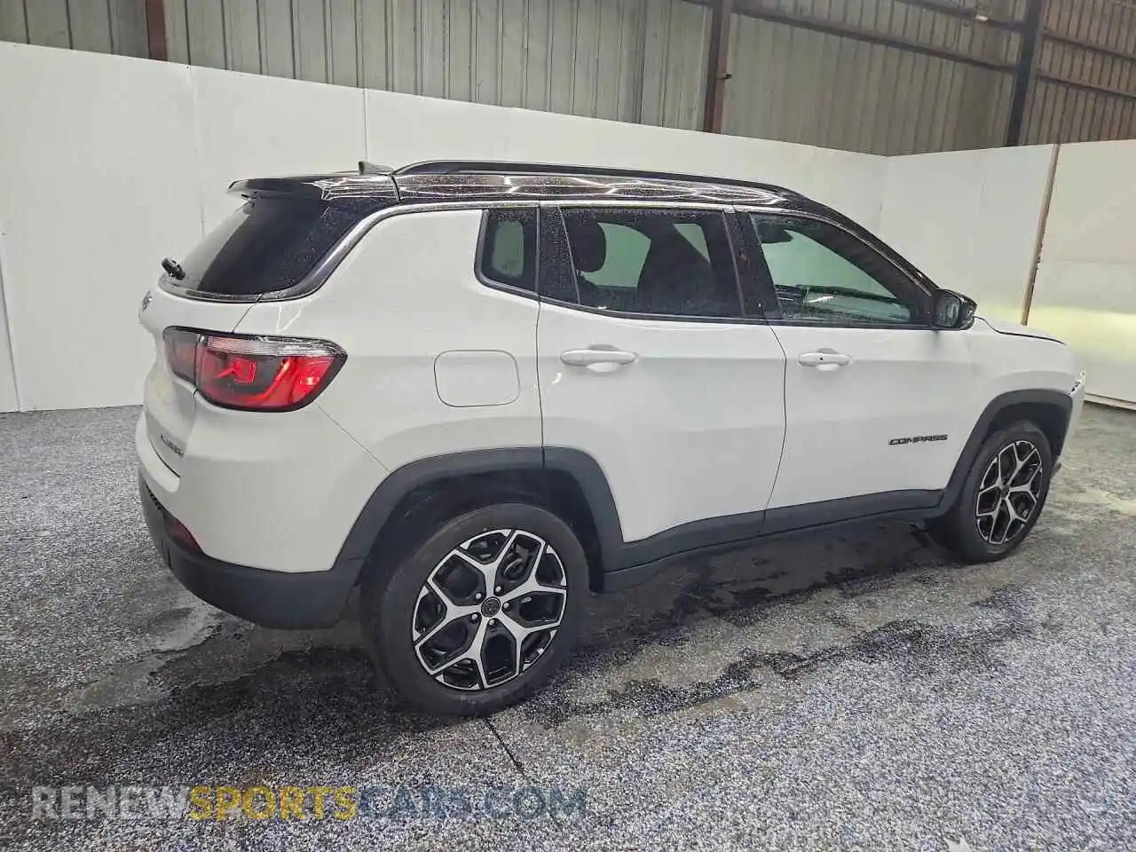 3 Photograph of a damaged car 3C4NJDCNXST614352 JEEP COMPASS 2025