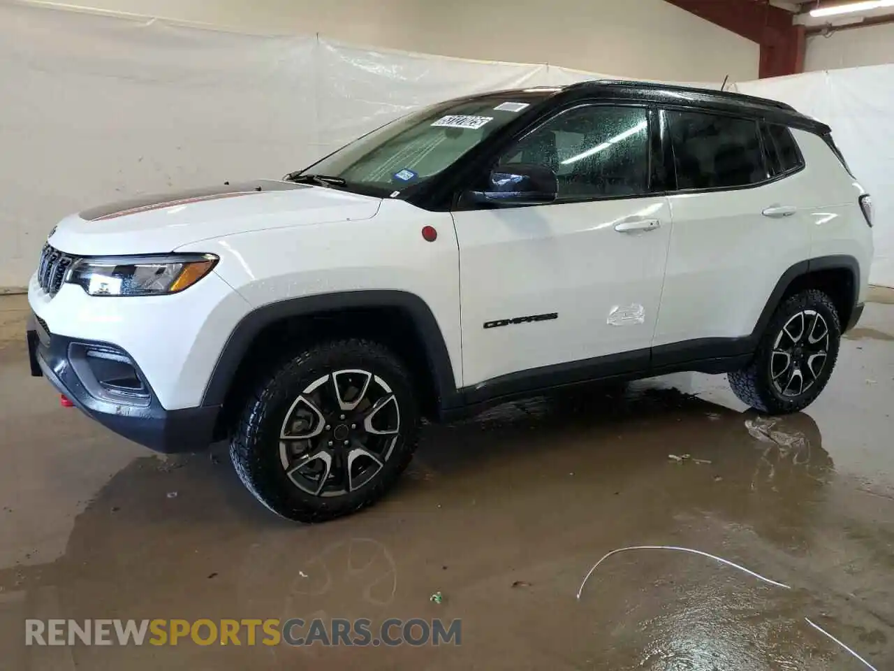 1 Photograph of a damaged car 3C4NJDDN0ST524190 JEEP COMPASS 2025