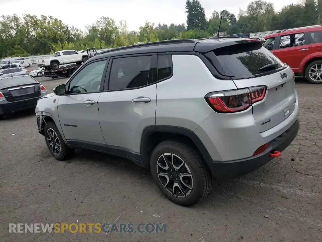 2 Photograph of a damaged car 3C4NJDDN0ST533438 JEEP COMPASS 2025