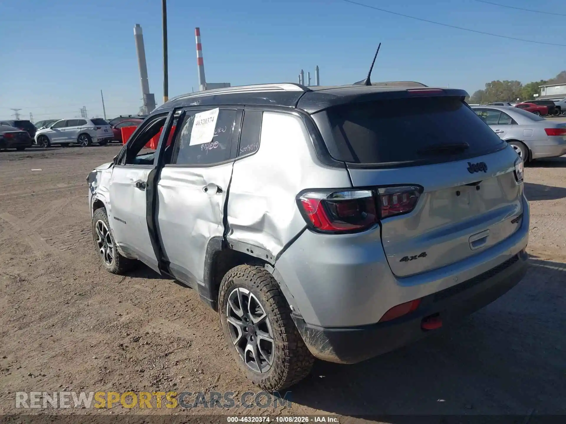 3 fotografías del automóvil dañado 3C4NJDDN0ST621714 JEEP COMPASS 2025