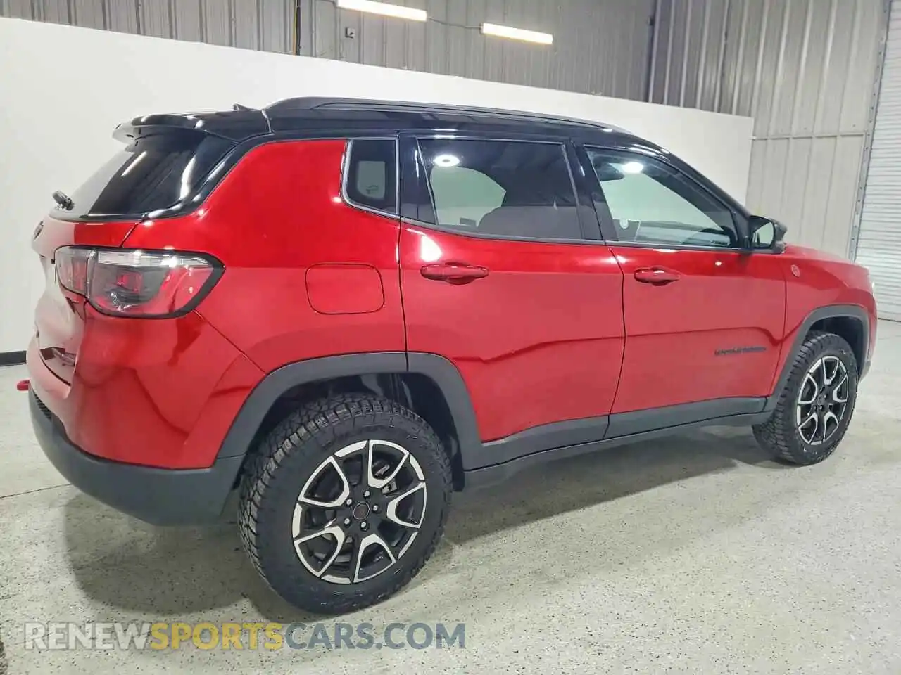 3 Photograph of a damaged car 3C4NJDDN1ST551298 JEEP COMPASS 2025