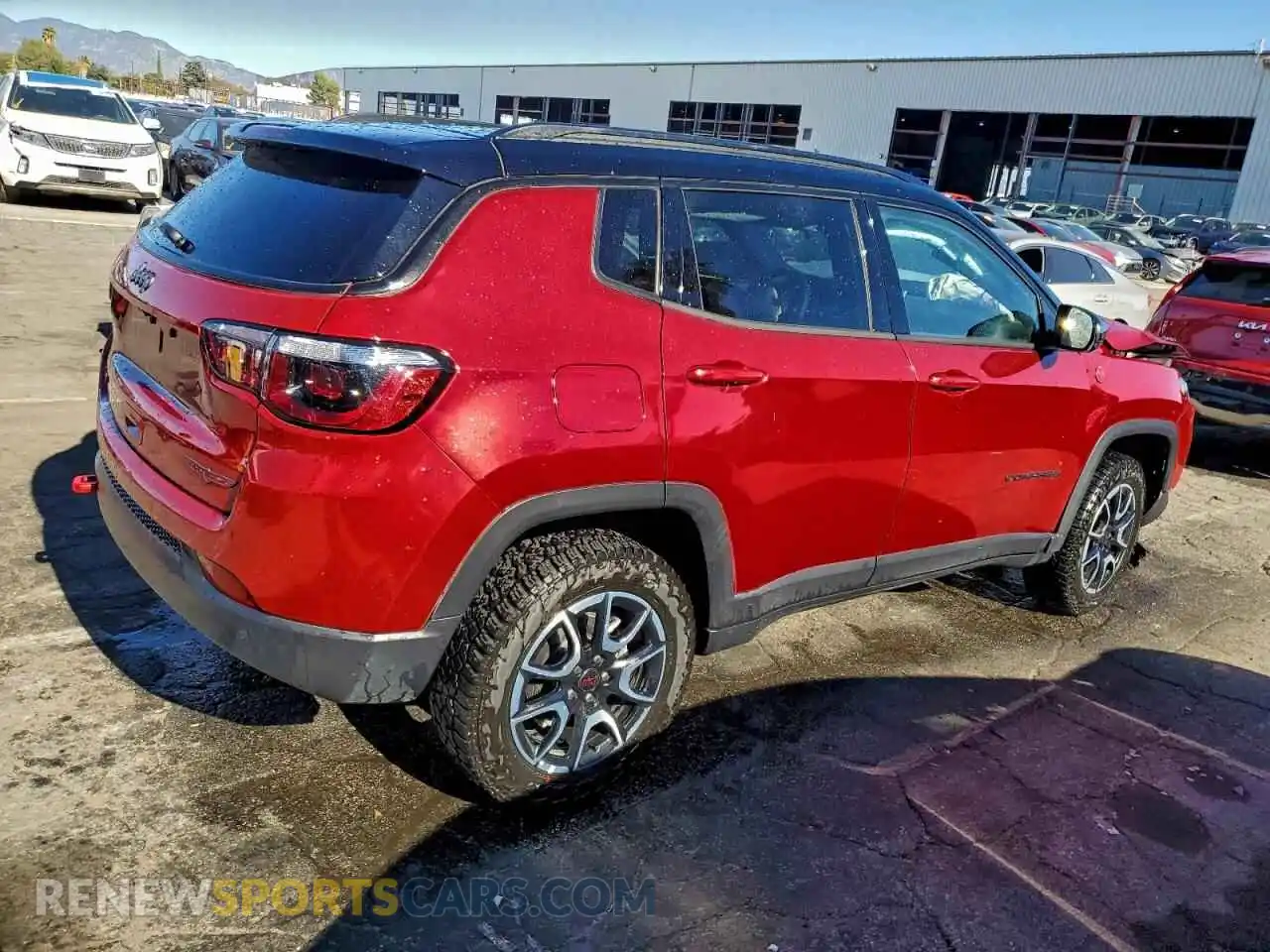 3 Photograph of a damaged car 3C4NJDDN3ST533546 JEEP COMPASS 2025