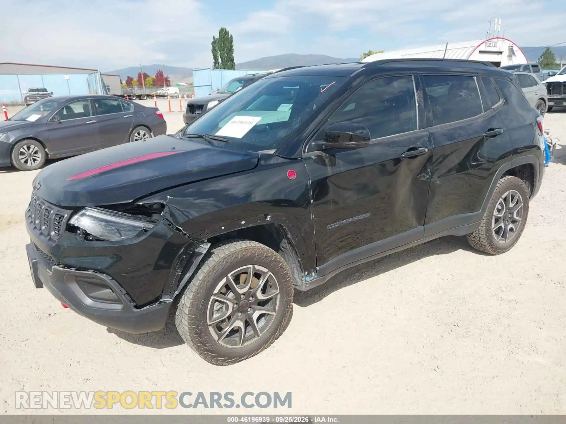 2 Фотография поврежденного автомобиля 3C4NJDDN3ST571004 JEEP COMPASS 2025