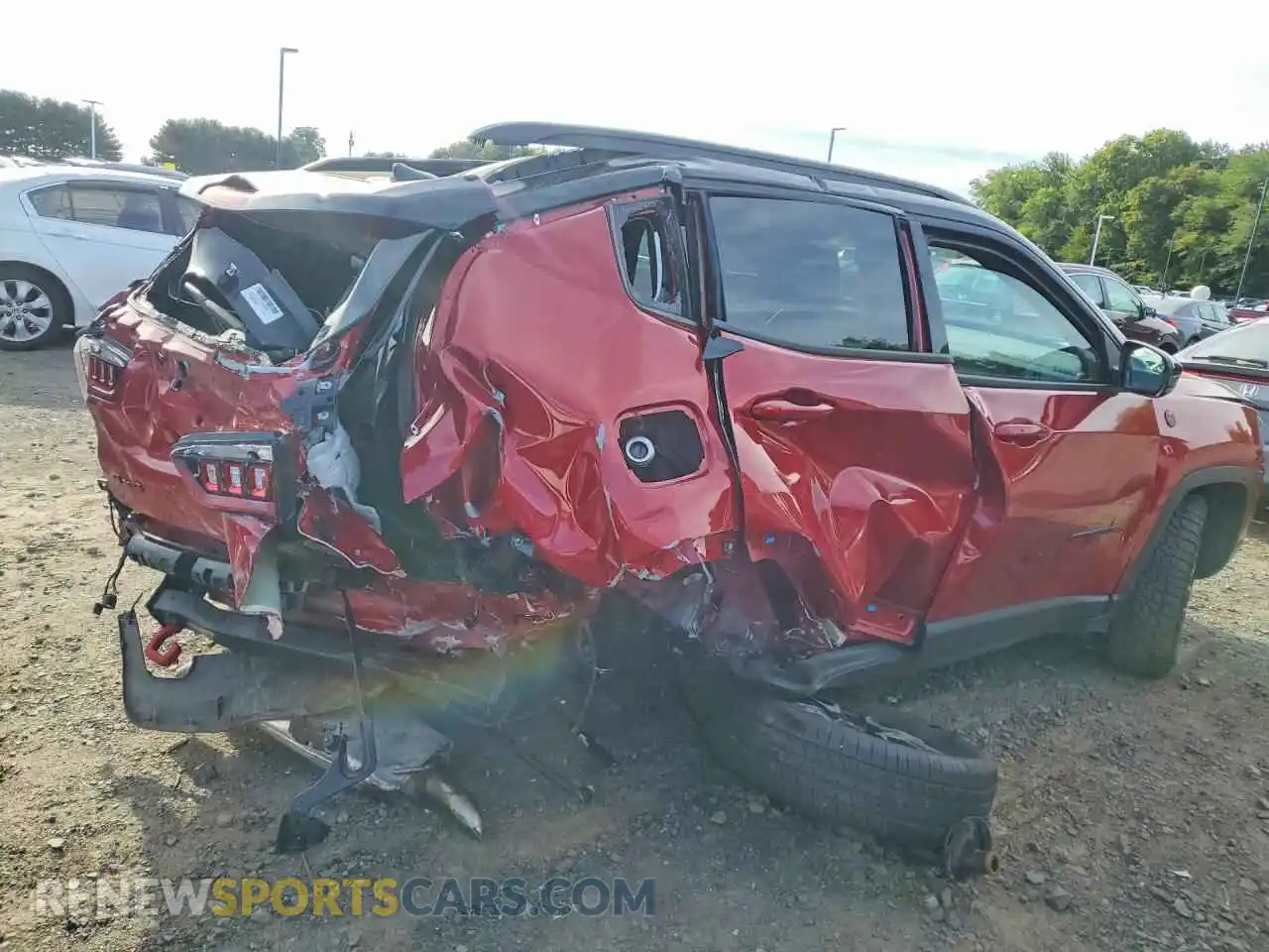 3 fotografías del automóvil dañado 3C4NJDDN3ST591978 JEEP COMPASS 2025